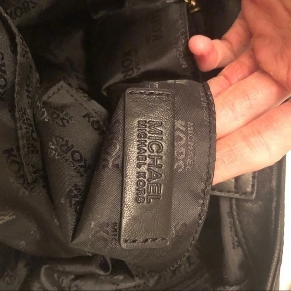 Michael kors black leather chain link tote bag
